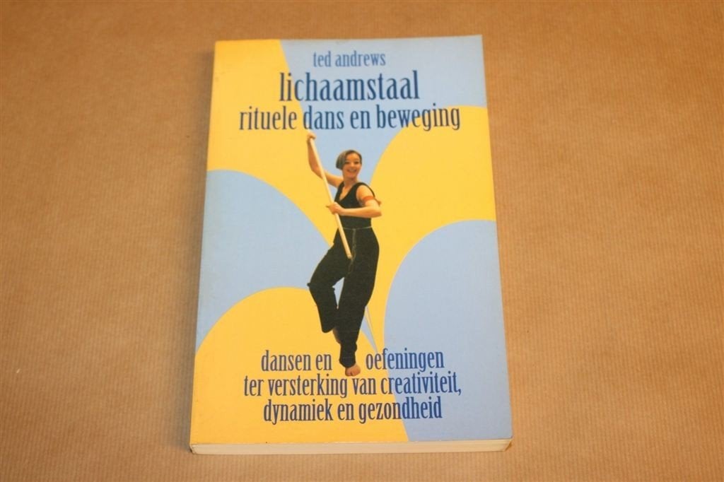 Lichaamstaal & Rituele Dans — Creativiteit en Gezondheid, Boeken, Esoterie en Spiritualiteit, Ophalen of Verzenden, Gelezen, Overige onderwerpen