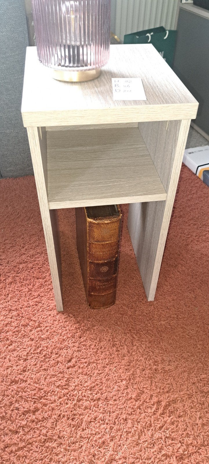 Stijlvol Bijzettafeltje met Opbergruimte - Houtlook, 45 tot 60 cm, Minder dan 55 cm, Gebruikt, Modern, Scandinavisch