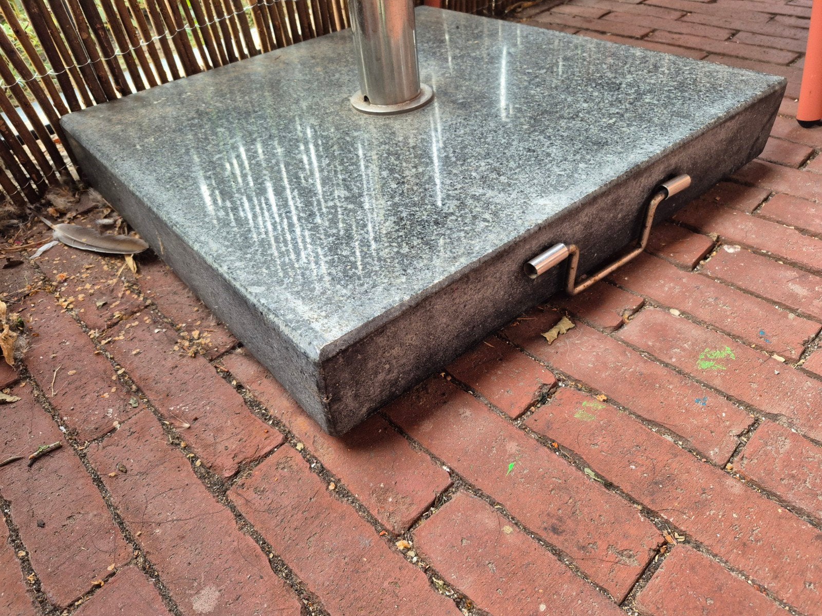 Zware granieten parasolvoet 2x, Tuin en Terras, Ophalen, Gebruikt, Parasolvoet