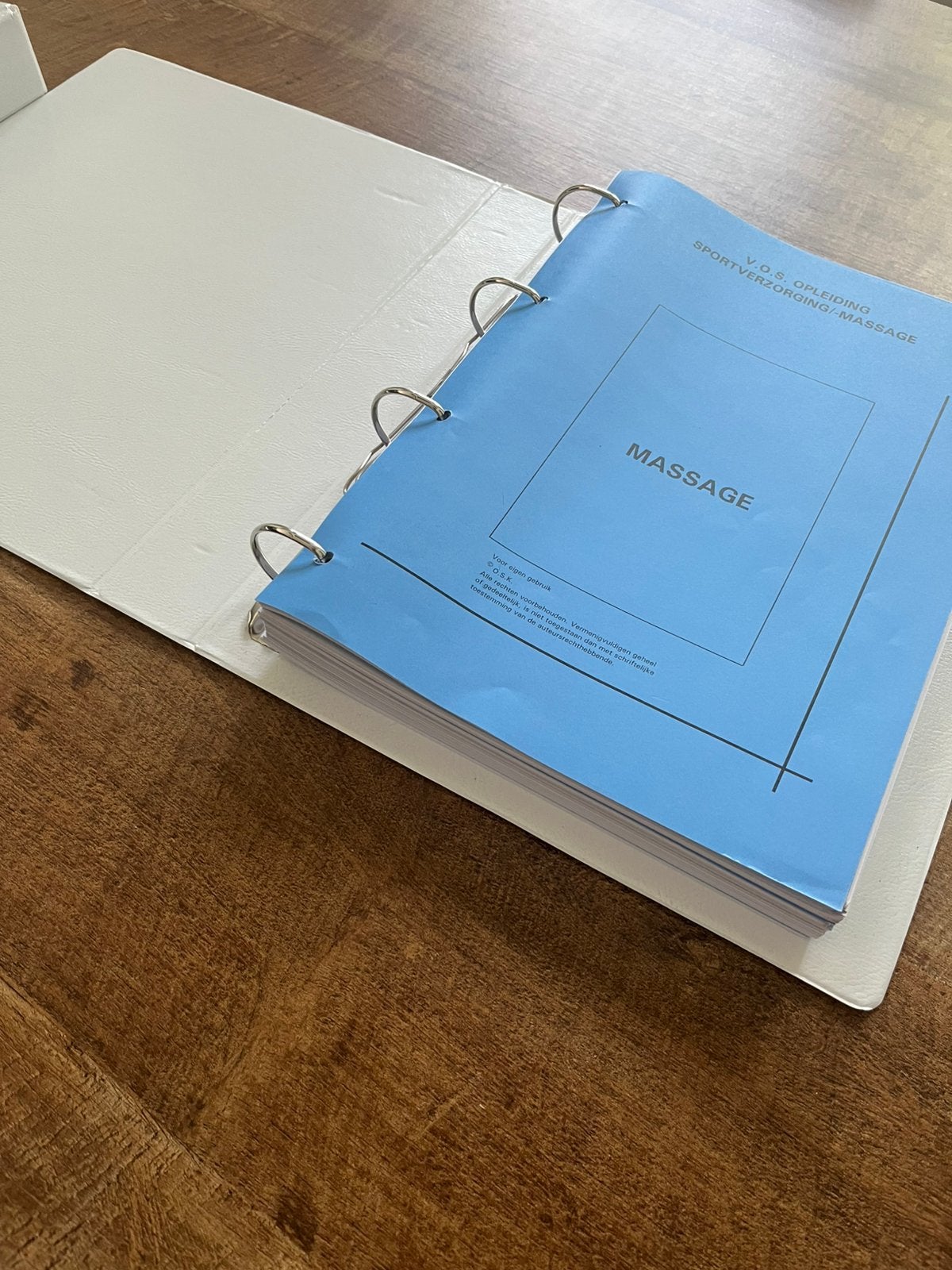 Vos opleidingen praktijkboek sportmassage, Boeken, Ophalen, Zo goed als nieuw