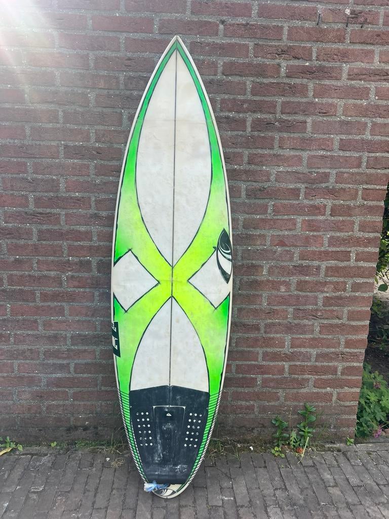 Sharpeye #77 model 5.6 roundtail, Watersport en Boten, Golfsurfen, Ophalen, Gebruikt, Shortboard