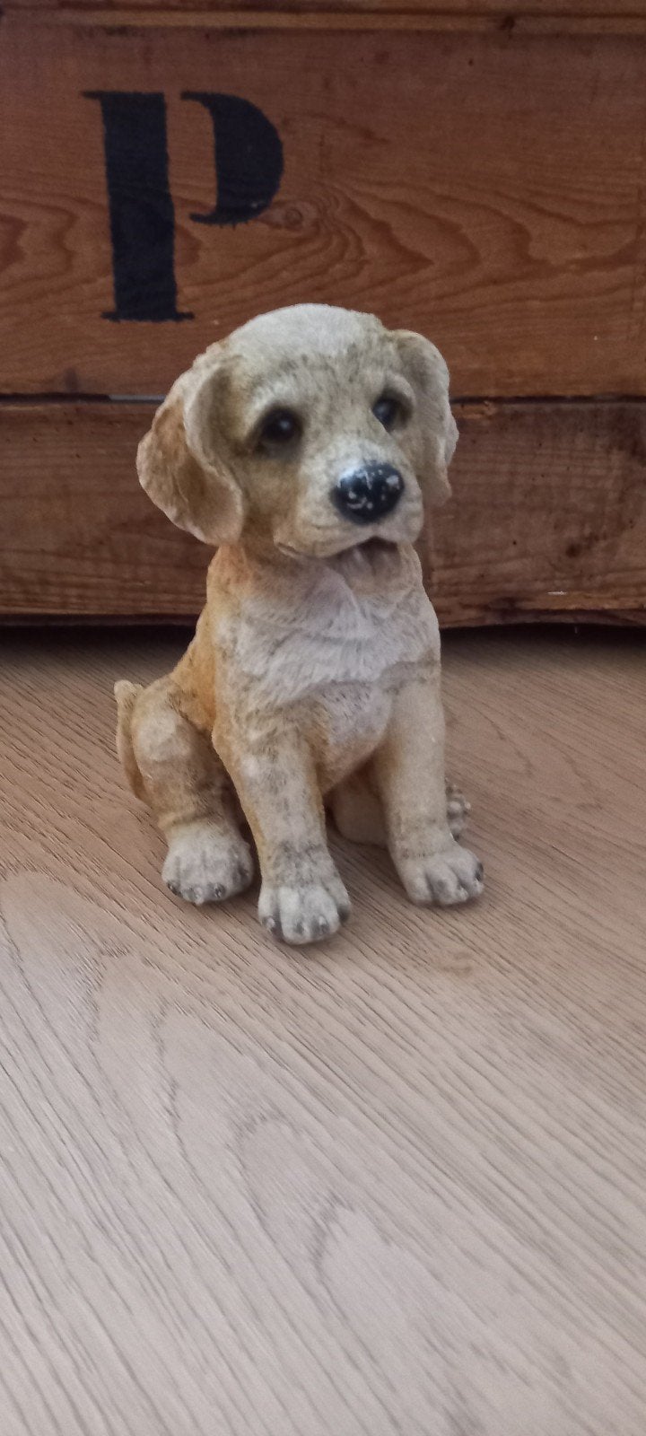 Schattig Labrador Puppy Beeldje - Decoratie, Ophalen, Gebruikt, Hond of Kat, Beeldje of Figuurtje