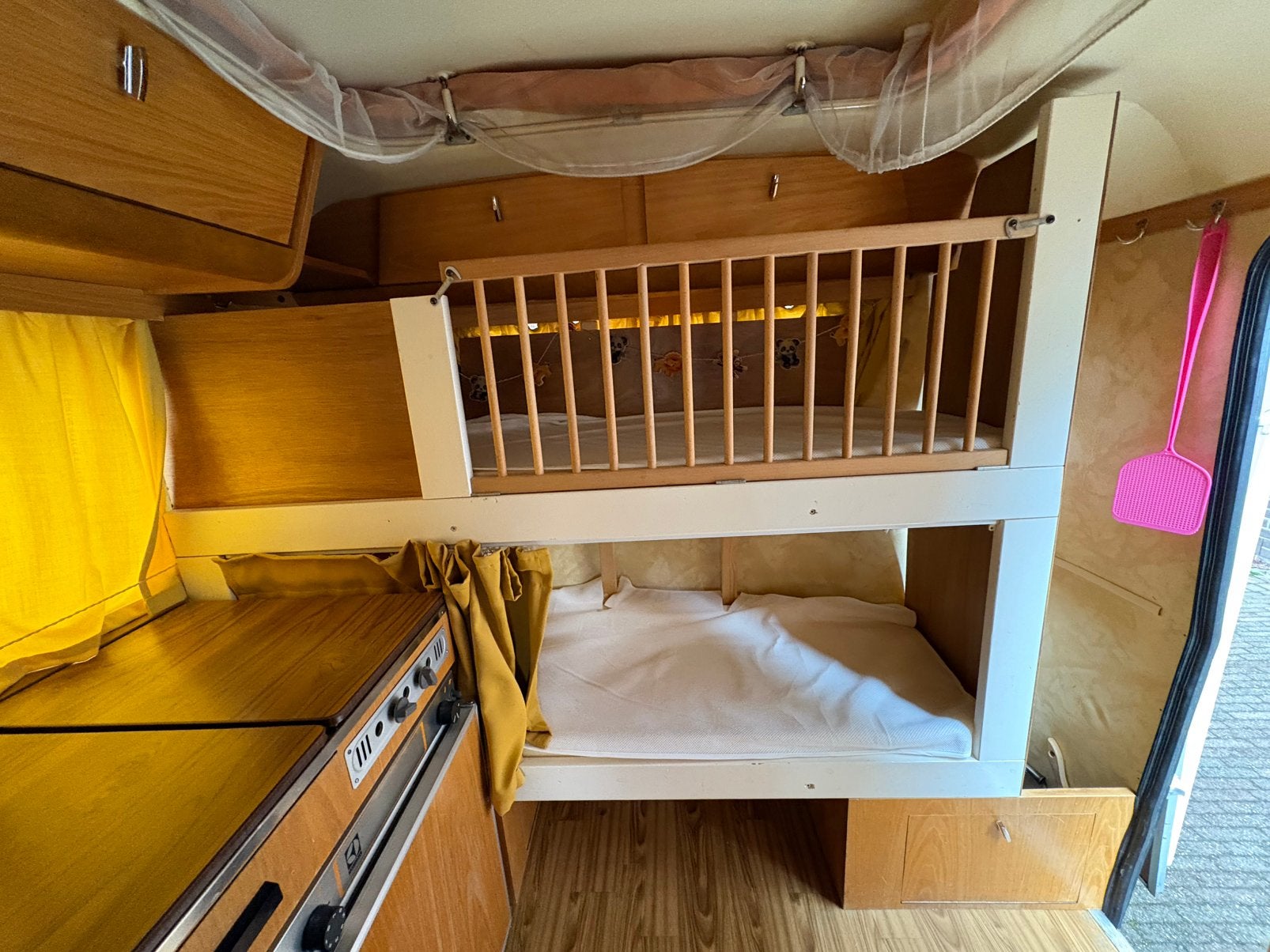 Stapelbed voor Eriba Triton (touring 1981), Caravans en Kamperen, Caravan accessoires, Ophalen, Gebruikt