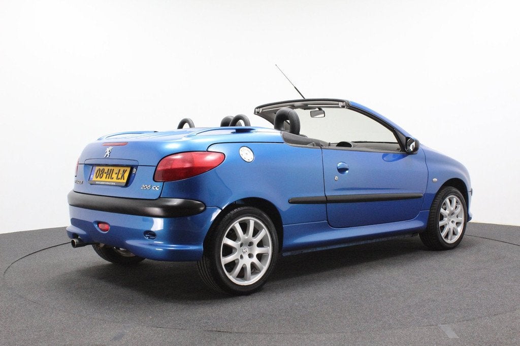 Peugeot 206 CC 2.0-16V | Climate control | Sportvelgen | Led, Auto's, Peugeot, 136 pk, Gebruikt, Zwart, 4 cilinders