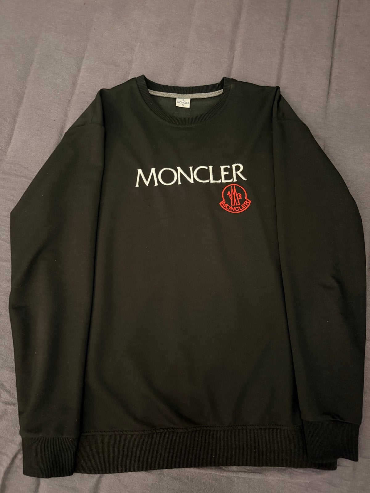 Moncler sweater zwart met logo - Maat M, Ophalen of Verzenden, Zo goed als nieuw, Maat 48/50 (M), Zwart