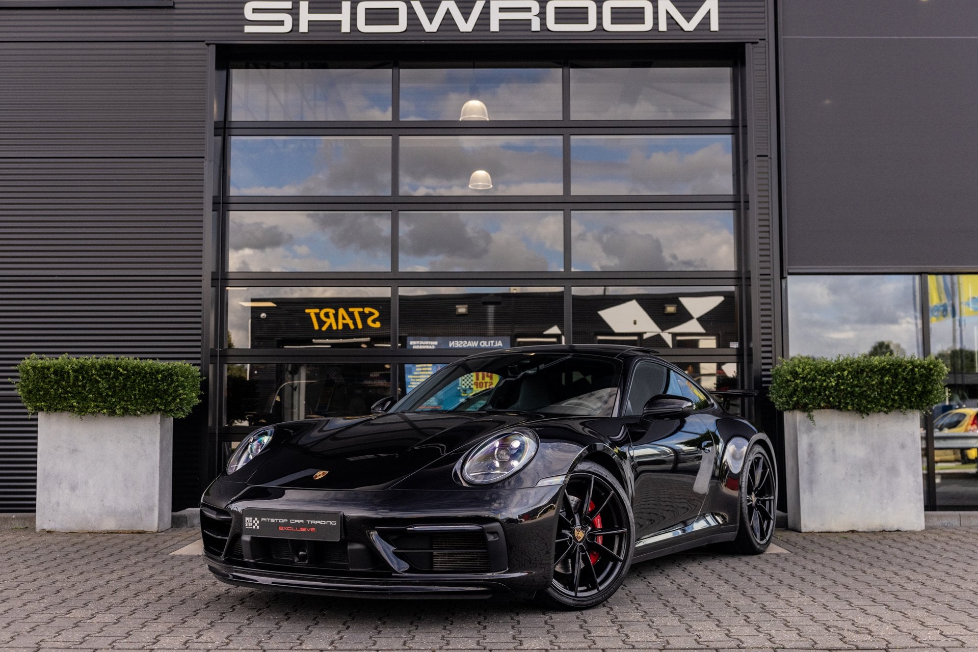 Porsche 911 3.0 Carrera 4 S, 450 PK, Sport-Design, BTW, Pano, Auto's, Automaat, Automatische klimaatregeling, Gebruikt, 4 stoelen