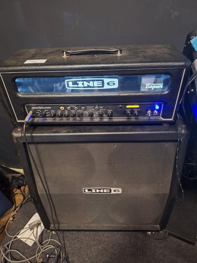 Bogner Line 6 buizen gitaar versterker, Muziek en Instrumenten, Versterkers | Bas en Gitaar, Ophalen, Minder dan 50 watt