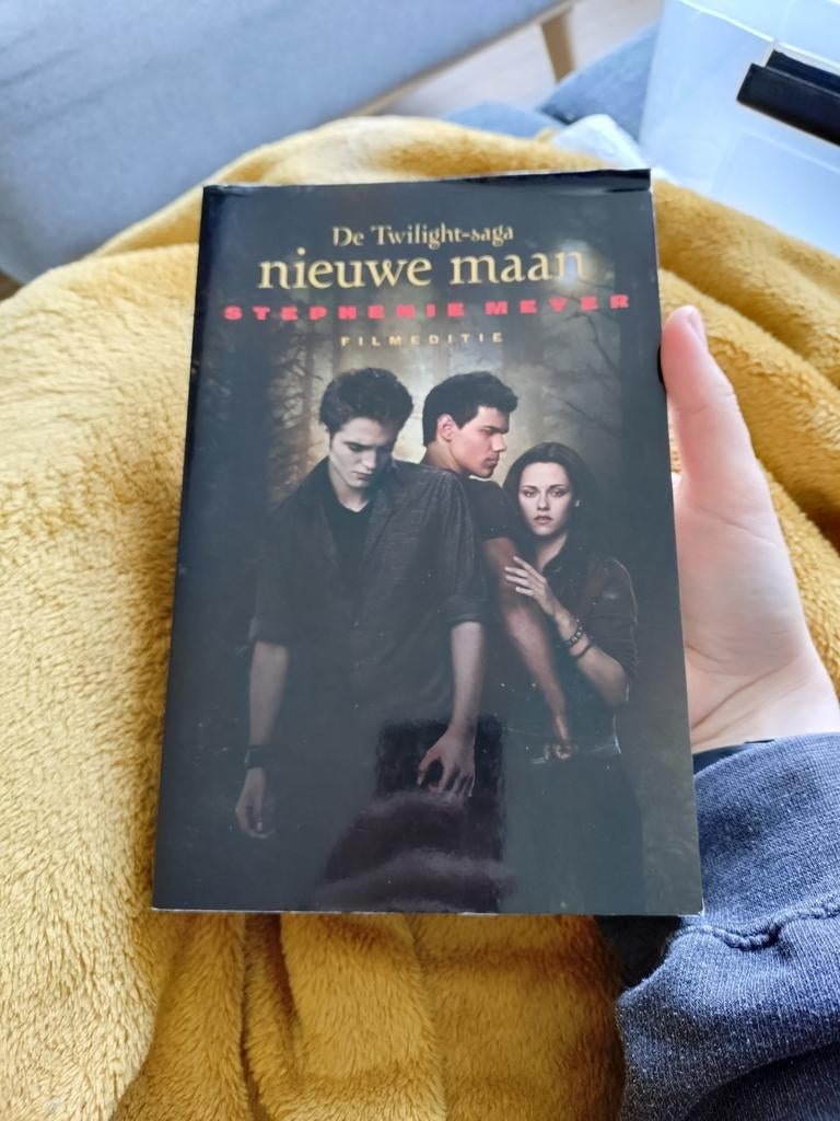 Nieuwe Maan - Stephenie Meyer (Filmeditie), Ophalen of Verzenden, Gelezen, Stephenie Meyer