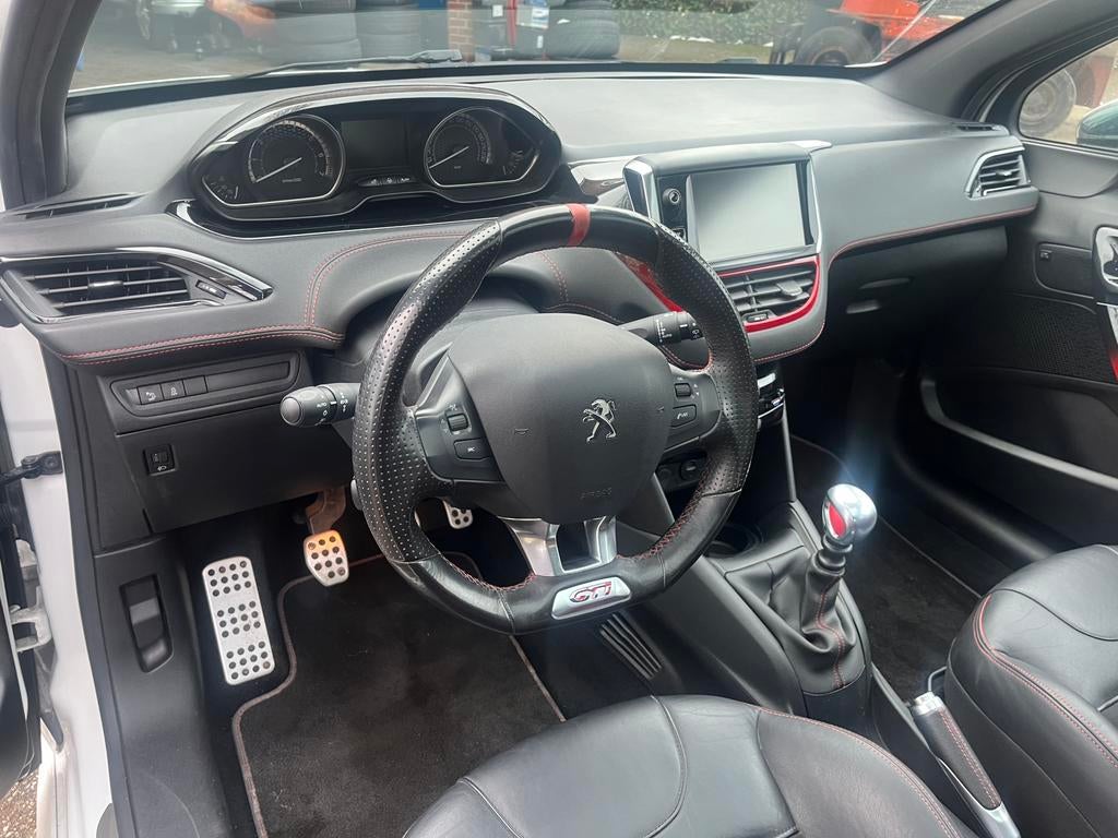Navigatie scherm Peugeot 208 gti, Ophalen of Verzenden, Peugeot