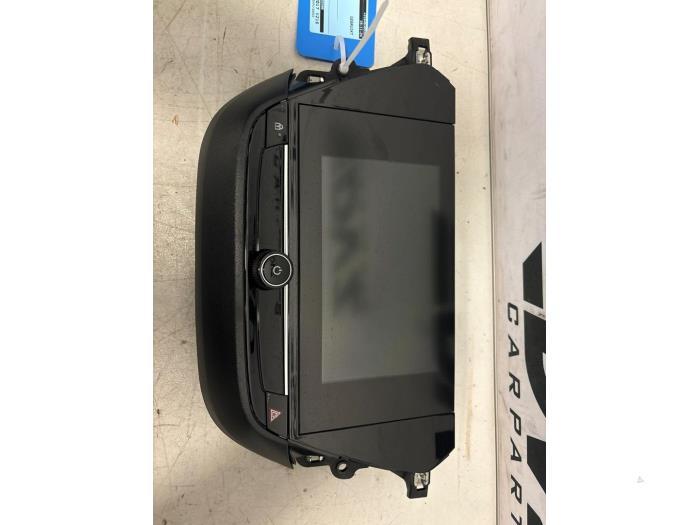 Navigatie Display van een Opel Corsa, Gebruikt, -, -, Opel
