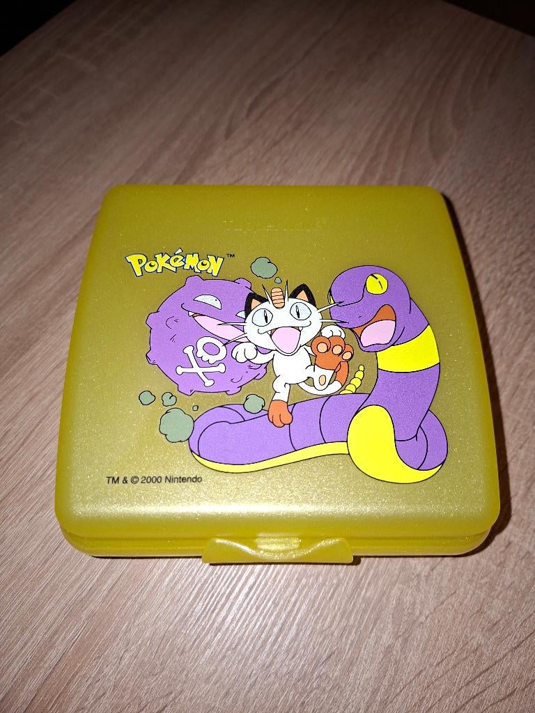 Tupperware “Lunchbox Pokemon (Meowth en Ekans)” Nieuw, Ophalen of Verzenden, Nieuw, Geel, Bus of Trommel
