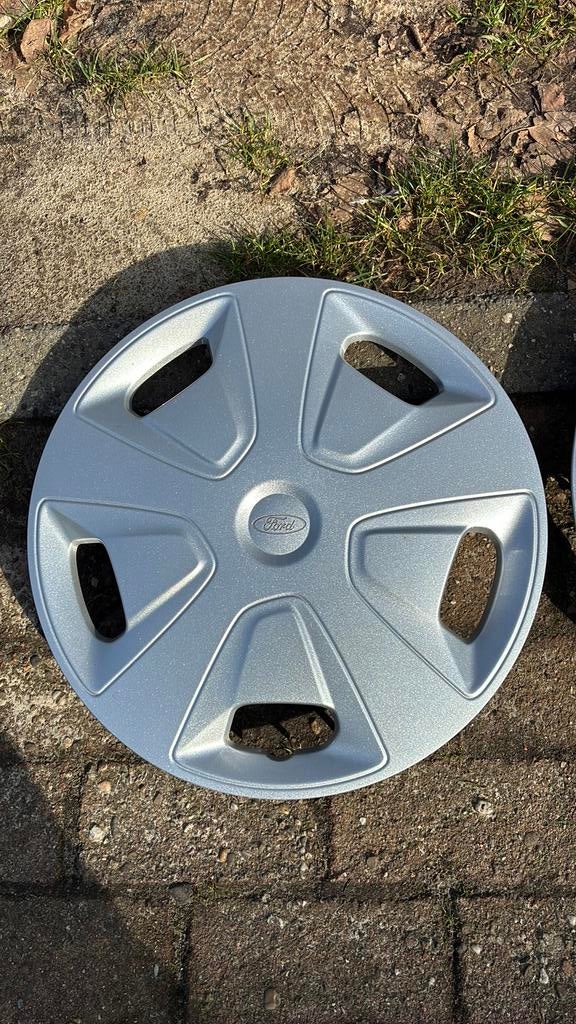Wieldoppen ford 16 inch, Auto diversen, Ophalen of Verzenden, Zo goed als nieuw