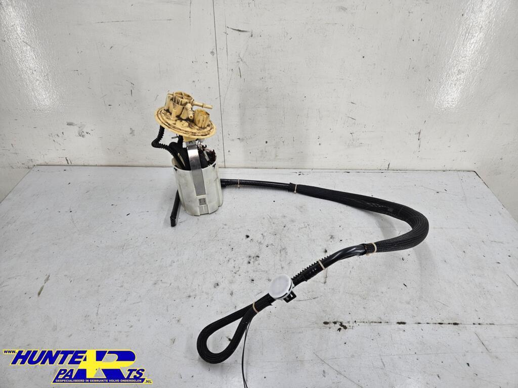 Brandstofpomp Volvo V70/S60/S80/XC90/XC70 ('03-'06) 30761739, Auto-onderdelen, Gebruikt, Ophalen of Verzenden, Volvo, Volvo