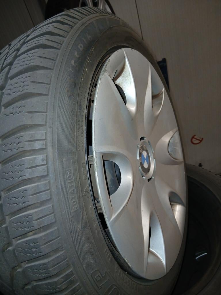 Bmw 1 serie winter set 195 55 16, Ophalen, 16 inch, Banden en Velgen, Winterbanden