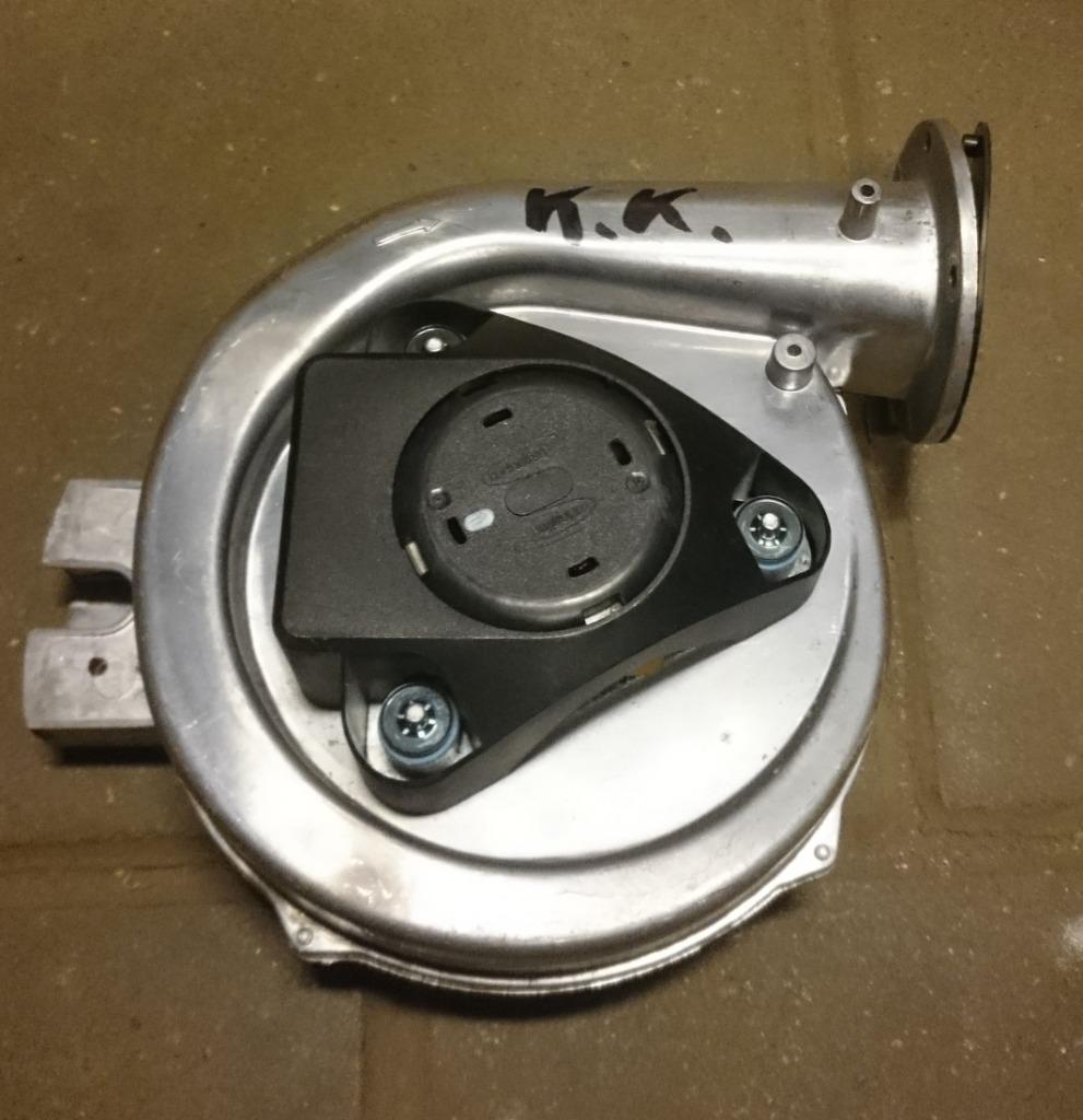 Ventilator Nefit Intergas Remeha AWB Bosch ATAG Vaillant, Doe-het-zelf en Verbouw, Verwarming en Radiatoren, Gebruikt, Minder dan 30 cm
