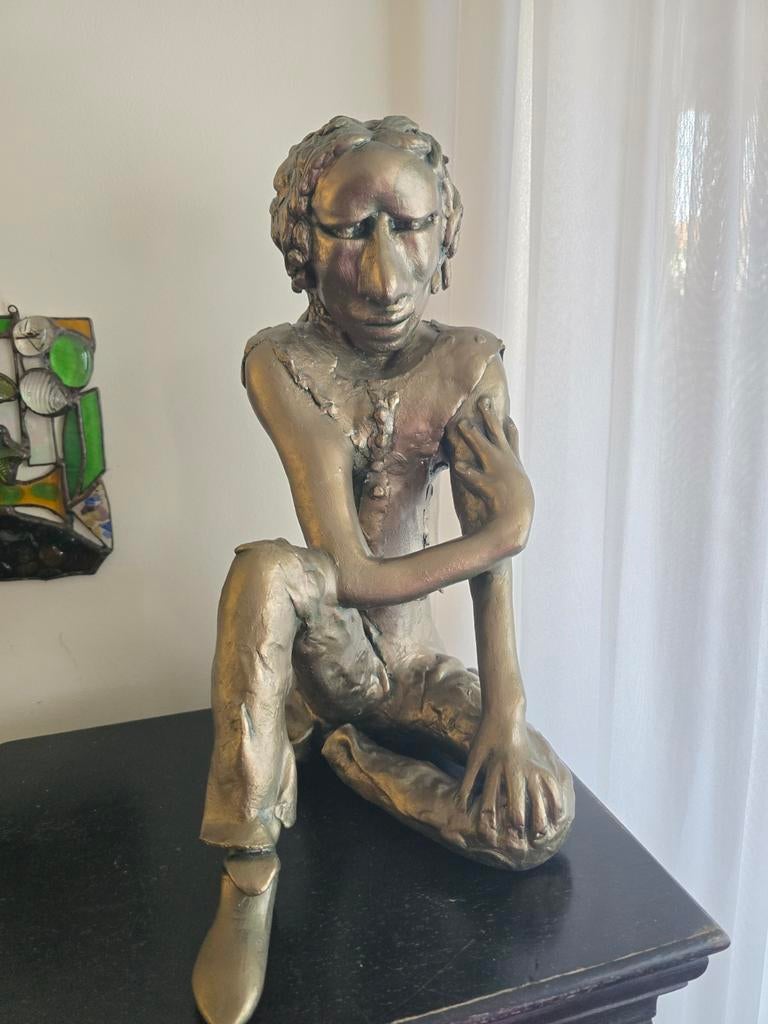 Klei Beeld - Zittende Figuur, Ophalen of Verzenden