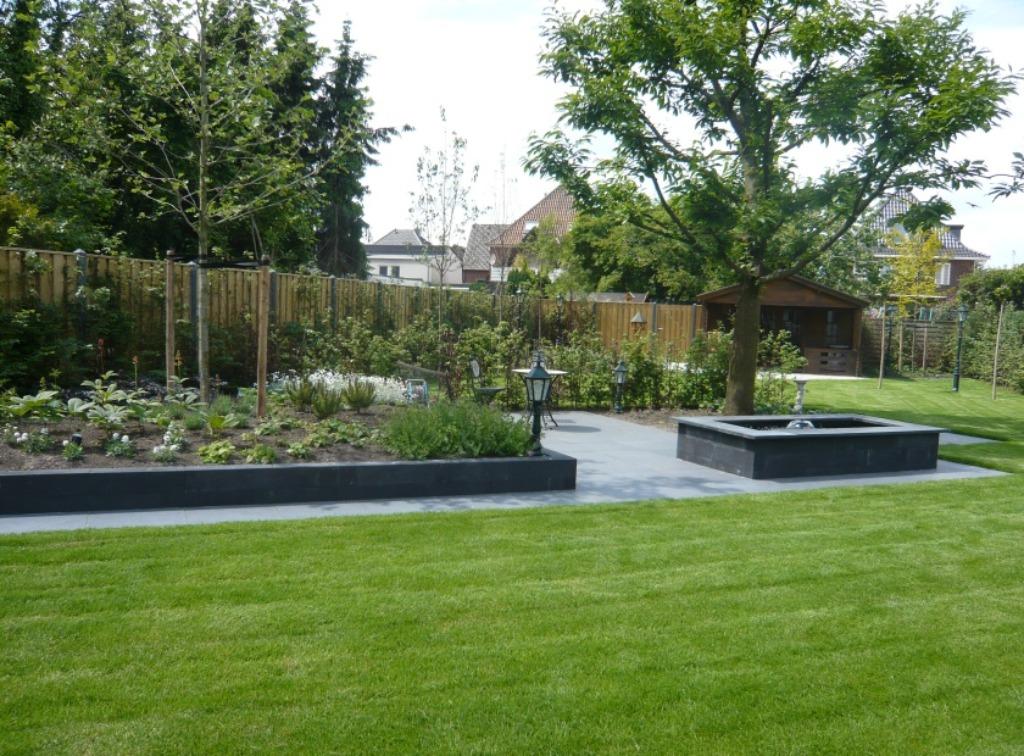 Hoveniersbedrijf grond en sloopwerk en bestrating, Garantie, Tuinonderhoud of Snoeiwerk