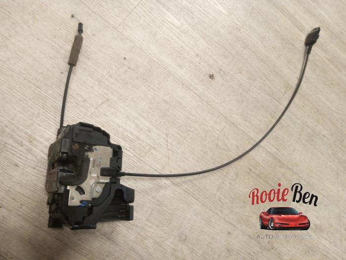 Deurslot Mechaniek 4Deurs links-voor van een Renault Clio, Auto-onderdelen, Gebruikt, -, Renault, -