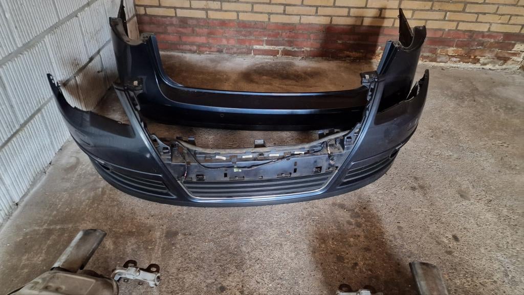 vw passat variant b6 3.2 v6 voorbumper, Auto-onderdelen, Carrosserie en Plaatwerk, Ophalen, Gebruikt, Bumper, Volkswagen
