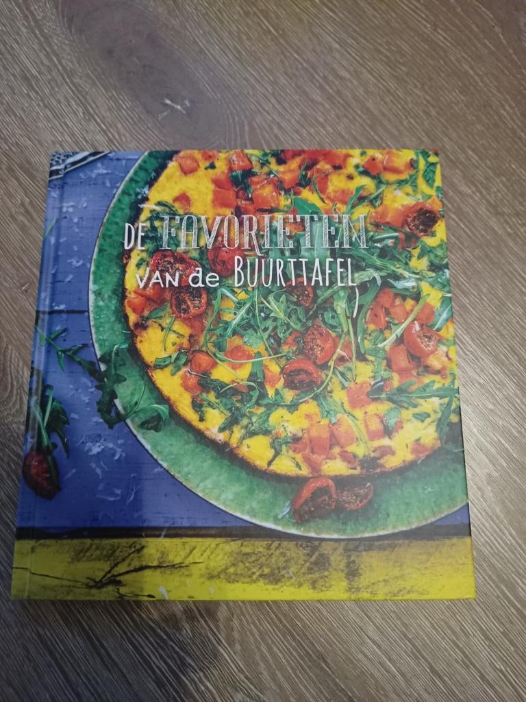 Kookboek Aviko recepten van de Buurttafel, Ophalen of Verzenden, Zo goed als nieuw