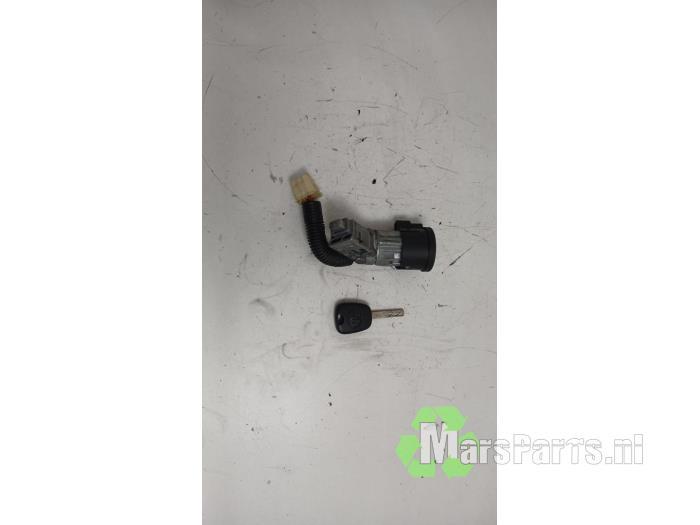 Kontaktslot + Sleutel van een Toyota Aygo, Gebruikt, -, -, Ophalen of Verzenden