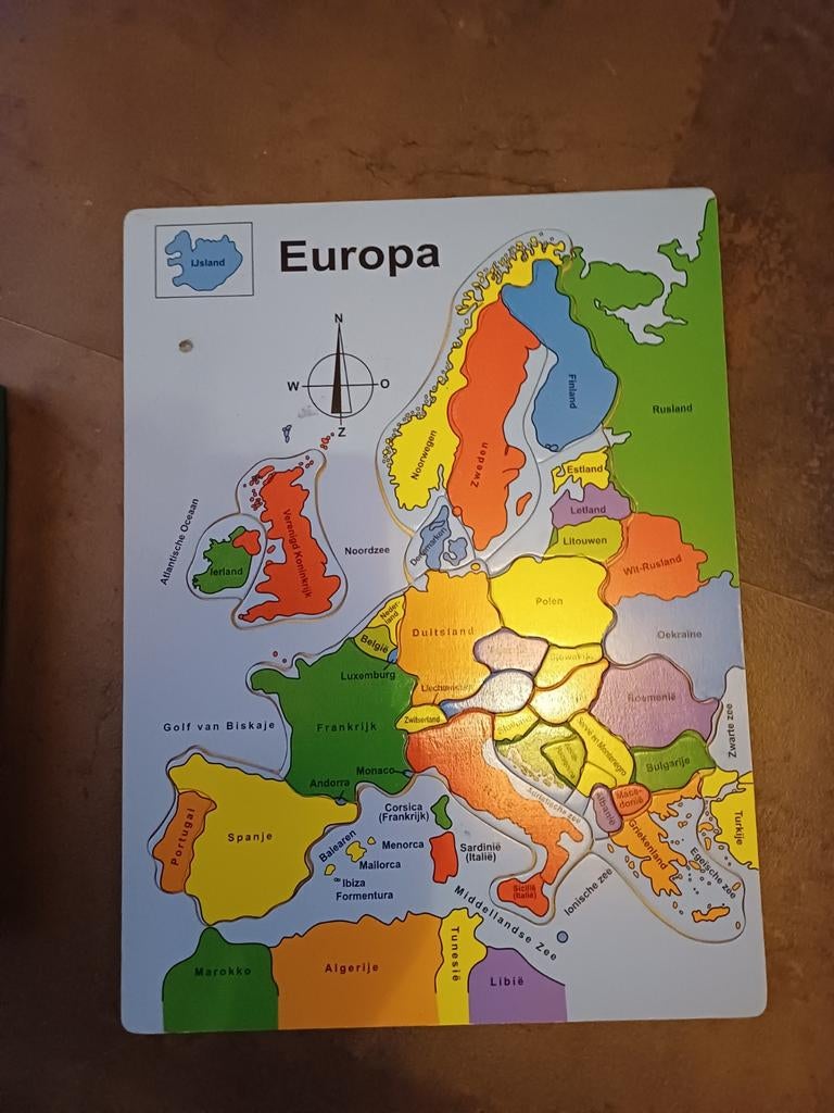 Europa en wereldpuzzel, Ophalen of Verzenden