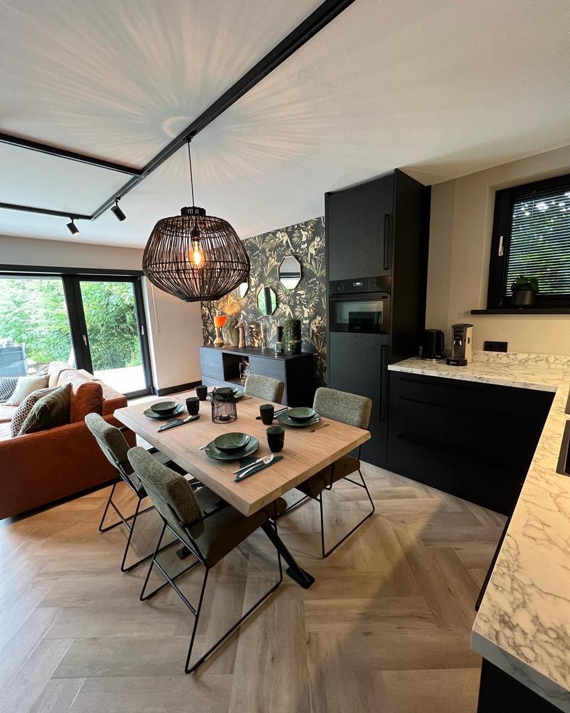 Te huur 4 of 6 persoons appartement in Winterberg, Dorp, 2 slaapkamers, Appartement, Internet