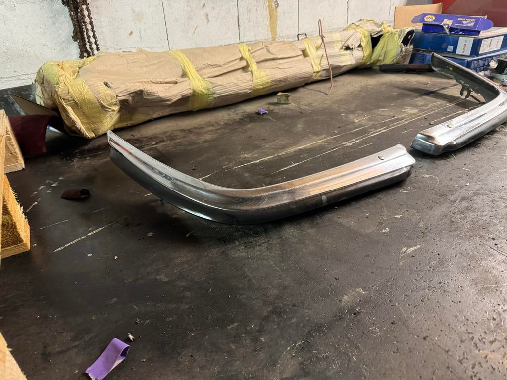 Mercedes W116 Voorbumper Hoeken, Gebruikt, Voor, Mercedes-Benz, Ophalen of Verzenden