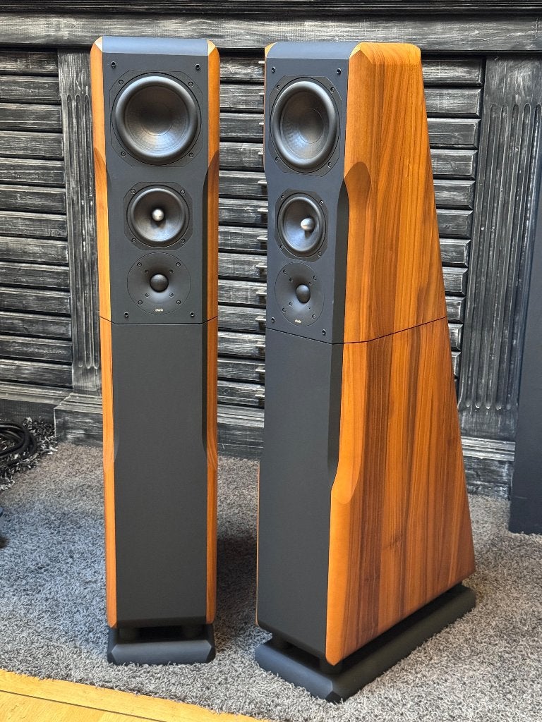 Chario Ursa Major / Occasion set, Gebruikt, 120 watt of meer, Front, Rear of Stereo speakers, Ophalen