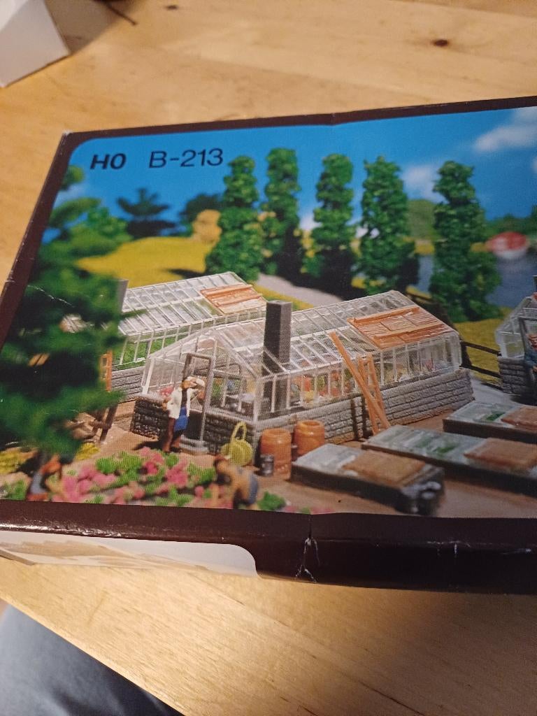Faller en pola trein huisje kassen, Hobby en Vrije tijd, Modeltreinen | H0, Ophalen of Verzenden, Gelijkstroom of Wisselstroom