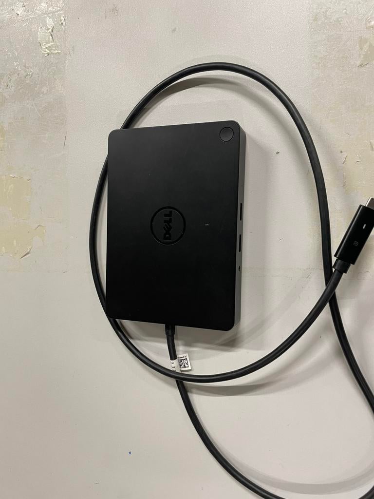 DELL WD15 DOCKING STATION €15, Ophalen of Verzenden, Zo goed als nieuw, DELL