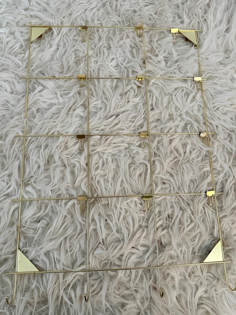 Gouden wandrek met haken - Modern en praktisch, Wandhaken, Ophalen of Verzenden, Zo goed als nieuw, Minder dan 100 cm