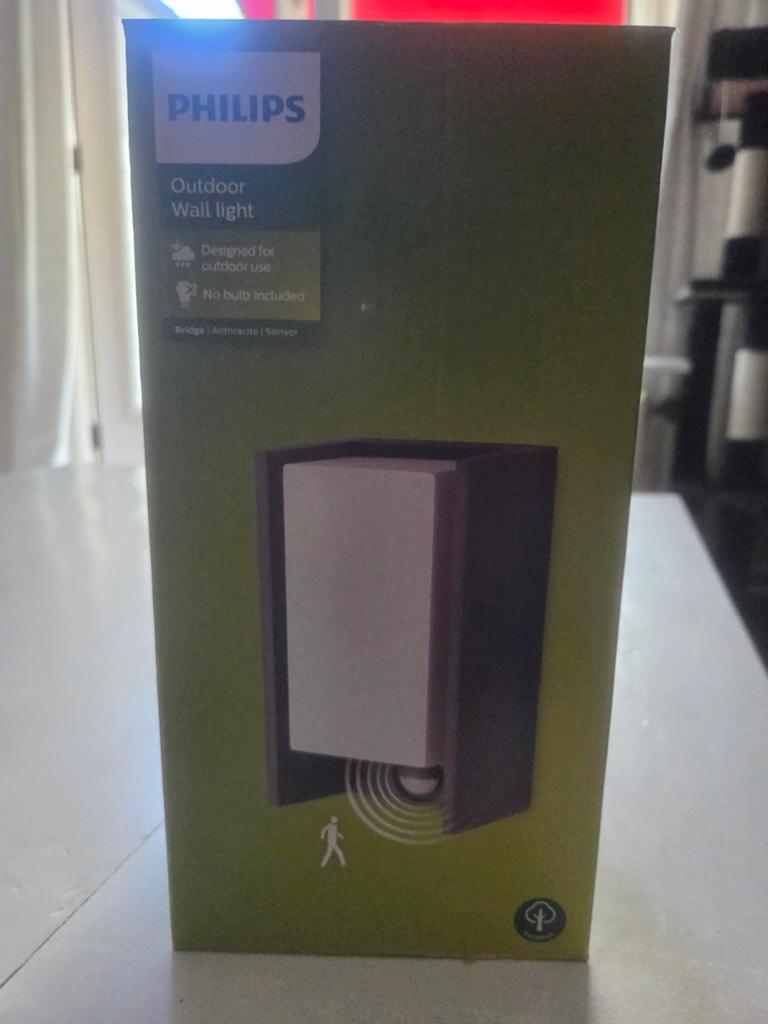 Nieuwe Philips buitenlamp met sensor - Antraciet, Overige materialen, Minder dan 50 watt, Wandlamp, Nieuw