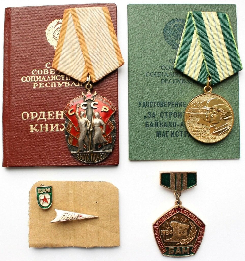 Soviet Medaille Set Baikal Amoer Spoorlijn, Verzamelen, Militaria | Algemeen, Verzenden, Overige soorten, Overige gebieden, Lintje, Medaille of Wings