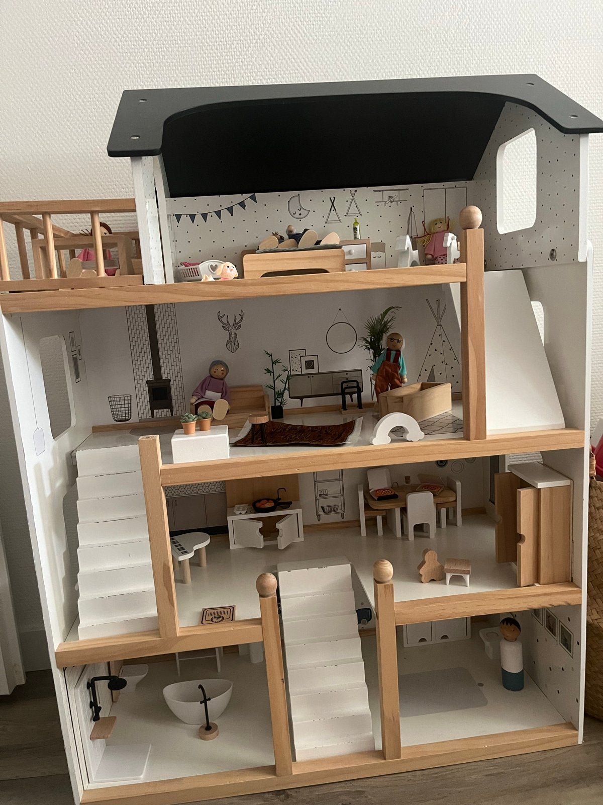 Petit amelie poppenhuis, Kinderen en Baby's, Ophalen, Gebruikt, Poppenhuis