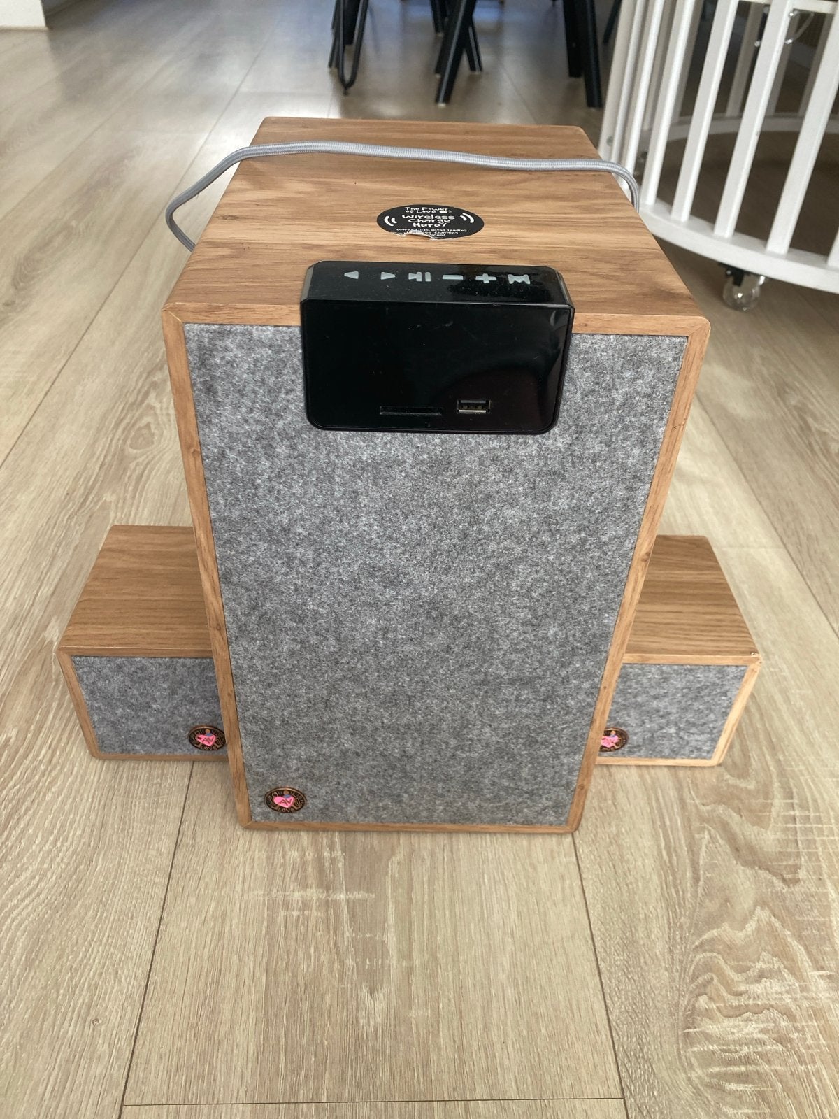Houten Speaker Set met Subwoofer en Satellieten, Audio, Tv en Foto, Luidsprekers, Overige merken, Gebruikt, Speakerset, Ophalen of Verzenden