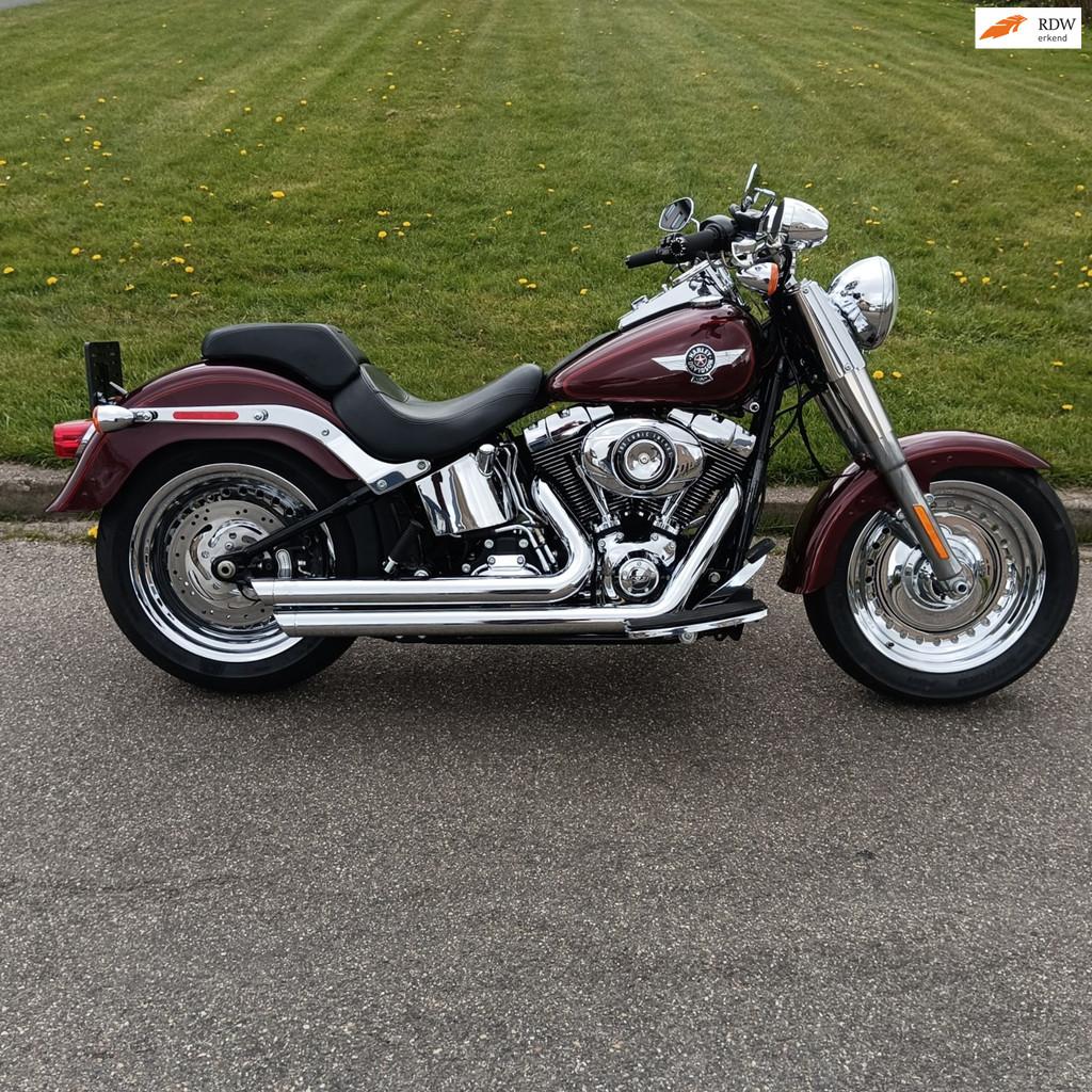 Harley Davidson 103 FLSTF Softail Fat Boy ABS 2015, 1688 cc, Laan van Vredenoord 33
2289 DA  Rijswijk, NL, Chopper, Bedrijf