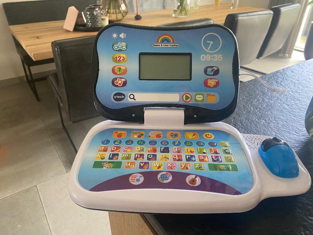 Vtech Game en leer laptop, Ophalen of Verzenden, Zo goed als nieuw, 2 tot 4 jaar