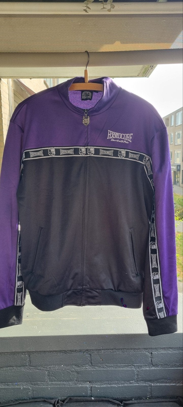 100% hardcore, Ophalen of Verzenden, Zo goed als nieuw, Zwart