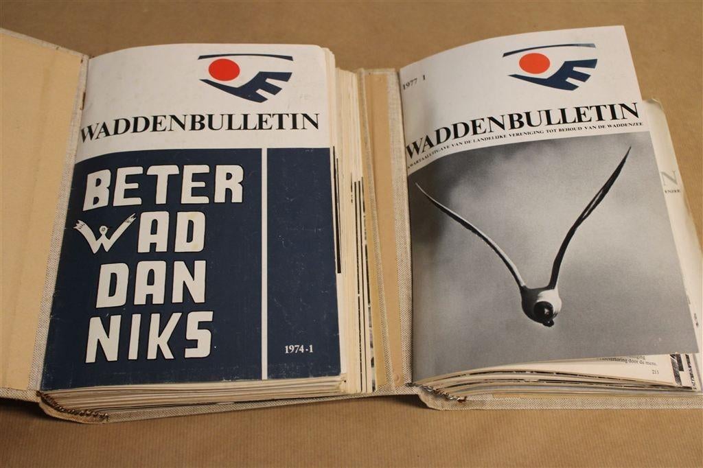 Waddenbulletin. Gebundelde uitgaves 6 jaargangen. 1974-1979., Boeken, Ophalen of Verzenden, Gelezen, Muziek, Film of Tv