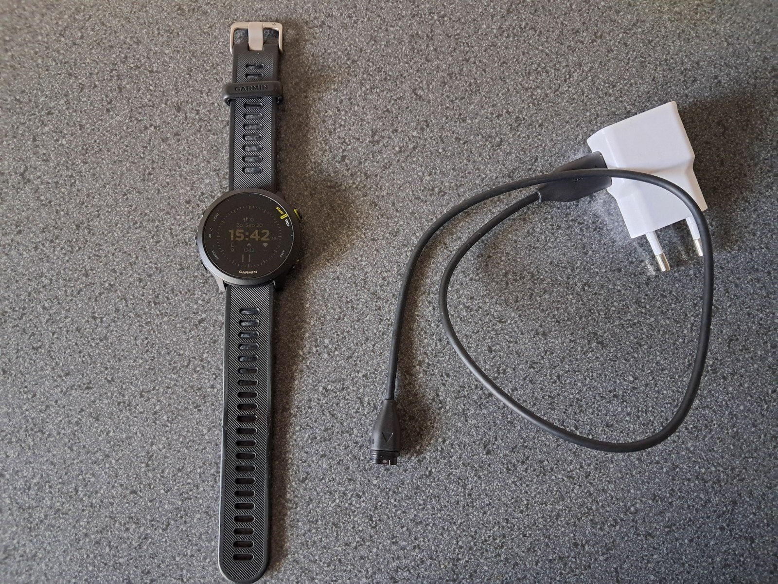 Garmin Forerunner 55 zo goed als nieuw, Sieraden, Tassen en Uiterlijk, Ophalen of Verzenden, Zo goed als nieuw, Zwart, Android