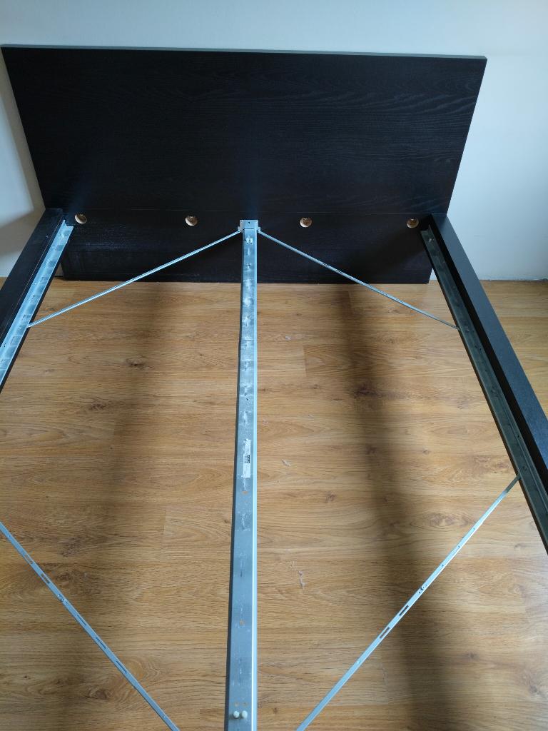 Gratis! Ikea MALM Zwart-Bruin 160 x 200 cm ZONDER MATRAS, Ophalen, Gebruikt, Zwart, Tweepersoons