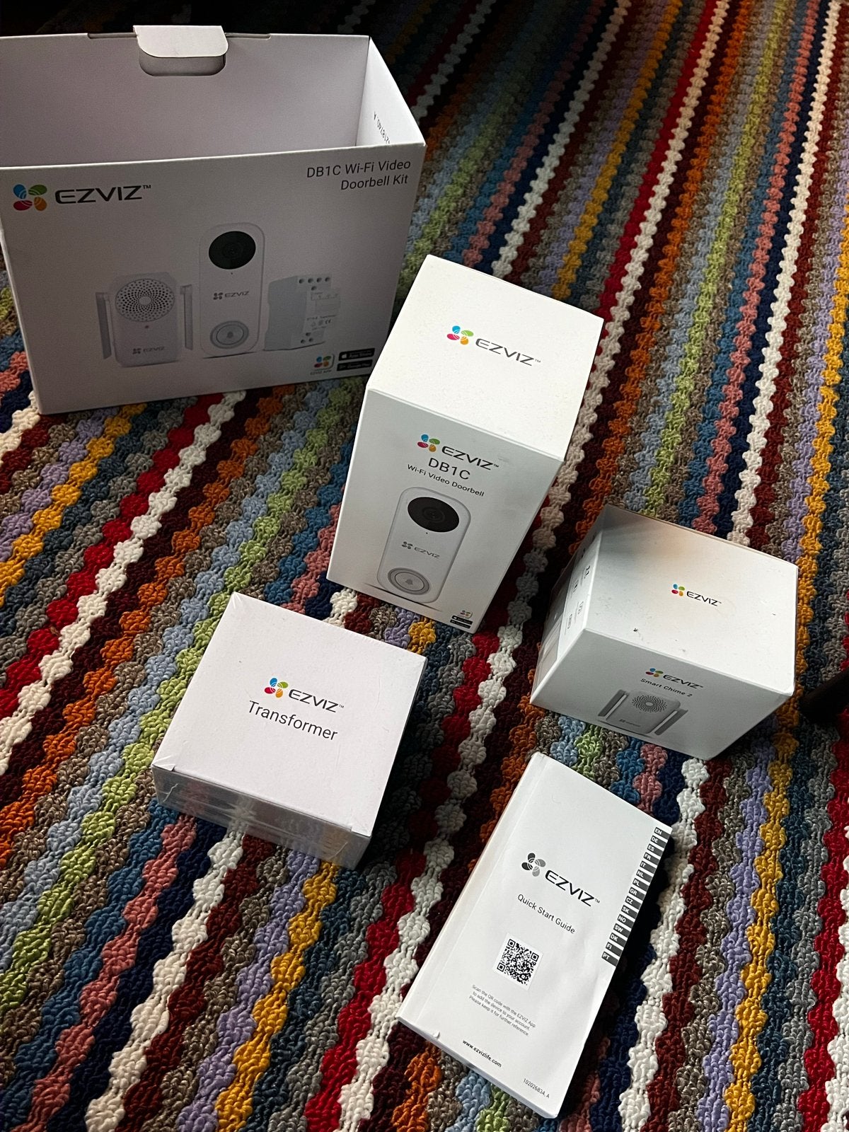 EZVIZ DB1C Wi-Fi Video Deurbel Kit - Nieuw in doos, Huis en Inrichting, Deurbellen, Ophalen of Verzenden, Bewegingsdetectiesensor