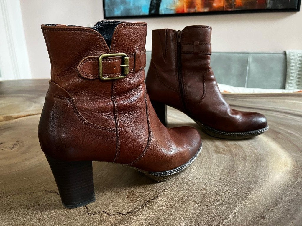 Gabor Cognac kleurige leren laarsjes met hak, Ophalen, Overige kleuren, Lage of Enkellaarzen, Gabor