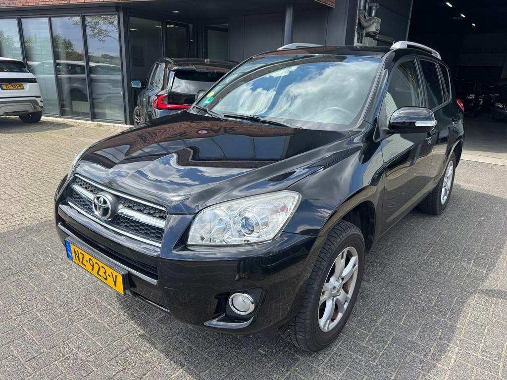 Toyota RAV4 2.0 VVTi Executive Business 4X4 TREKHAAK LEDER C, 13 km/l, Gebruikt, 4 cilinders, 2000 kg