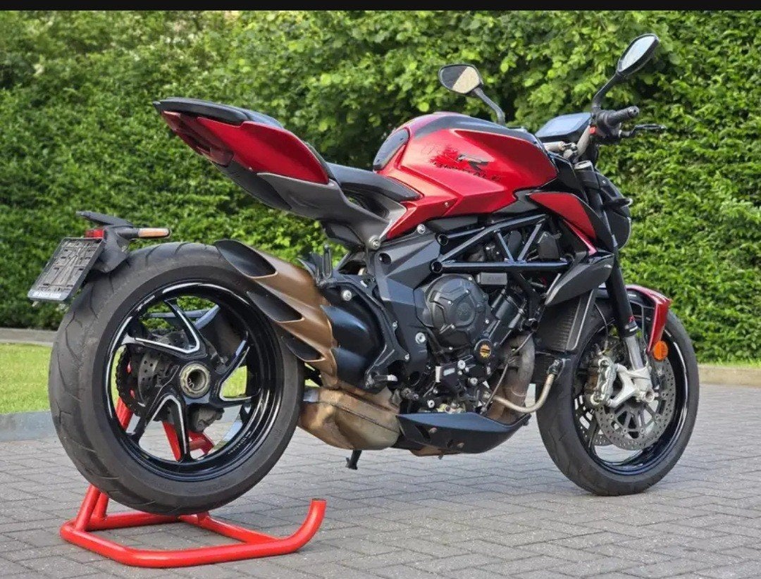 Mv agusta RR brutale 800 Rosso 2023, Motorrijbewijs A, Gebruikt, Particulier, Meer dan 35 kW