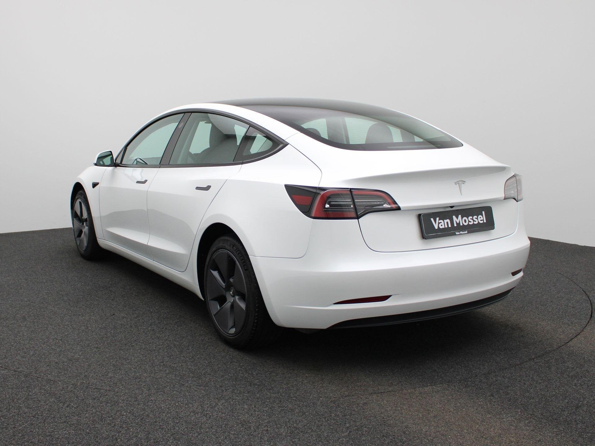 TESLA Model 3 RWD Long Range | WORDT VERWACHT | PANORAMADAK, Auto's, Automaat, 12 maanden, Gebruikt, 634 km