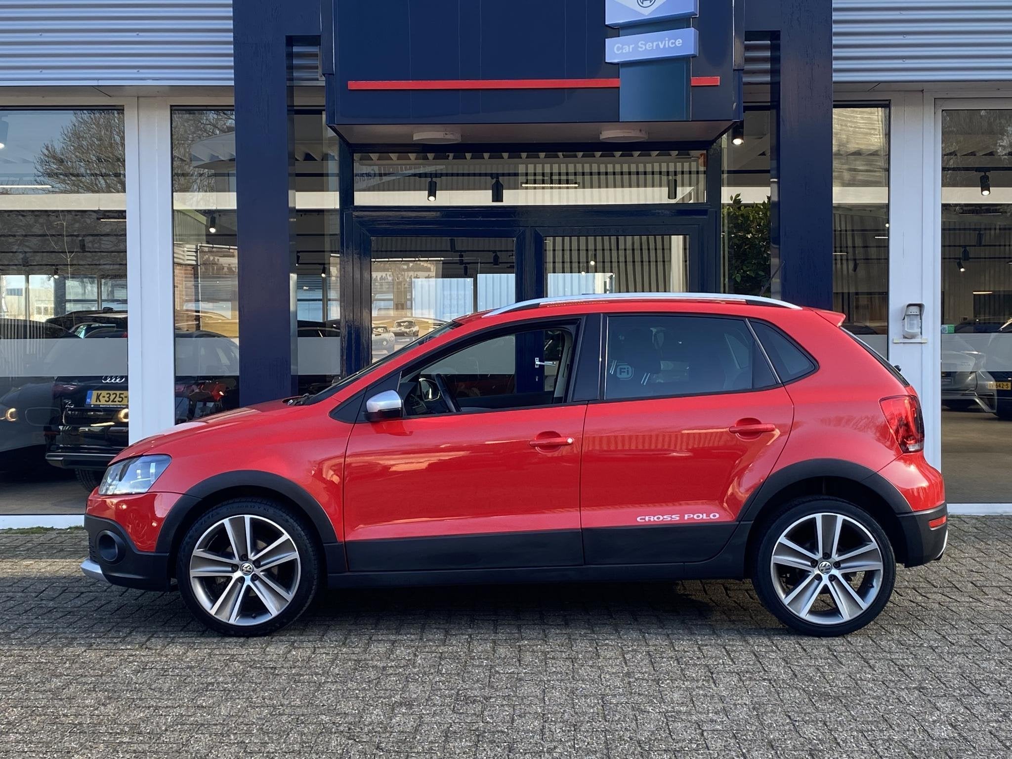 Volkswagen Polo 1.2 TSI Cross / Cruise-Control / Stoelverwar, Voorwielaandrijving, Euro 5, Stof, Electronic Stability Program (ESP)