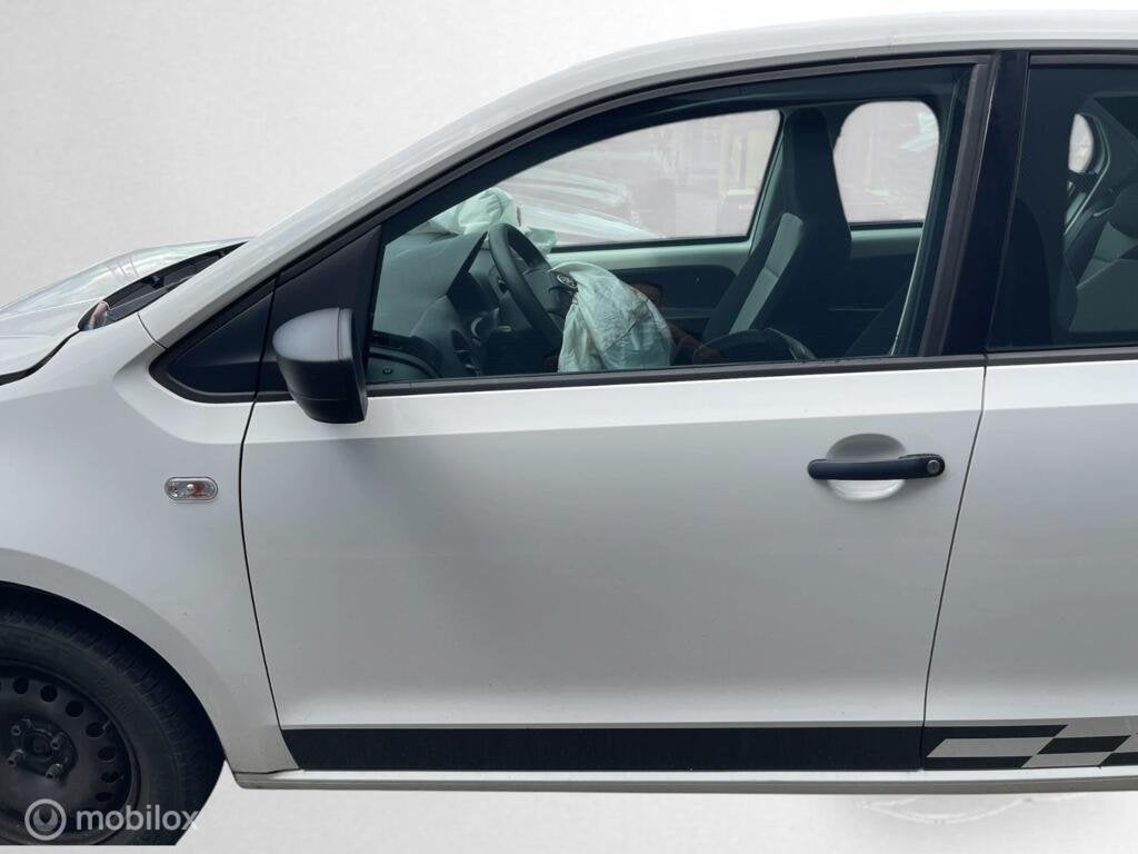 Portier linksvoor Skoda Citigo Volkswagen Up! Mii LB9A, Gebruikt, Deur, Voor, Ophalen of Verzenden