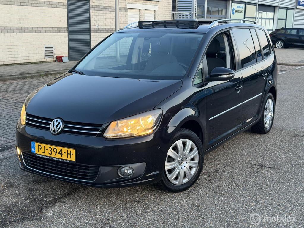 Volkswagen Touran 1.6 TDI 7 persoon. Panoramadak, Auto's, Voorwielaandrijving, Euro 5, 1490 kg, Gebruikt